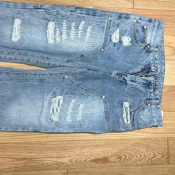 Jeans - Picture 3 of 5